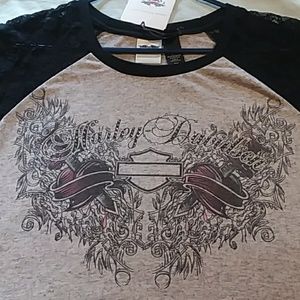 Harley-Davidson shirt